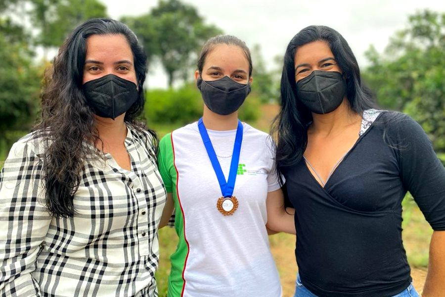 Aluna do primeiro ano é medalhista nas Olimpíadas Brasileiras de Agropecuária