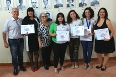 O diretor-geral Carlos Freitas e professoras prestigiaram a cerimônia de premiação das estudantes e também foram homenageados.