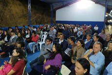 Gestores municipais e estaduais, alunos, professores e comunidade prestigiaram o evento.