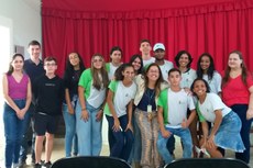 Estudantes foram recebidos por diretores do IFF Bom Jesus e membros da comissão eleitoral.