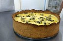 Torta de Maracujá. A base é feita com 100% de substituição da farinha de trigo pela farinha de maracujá.