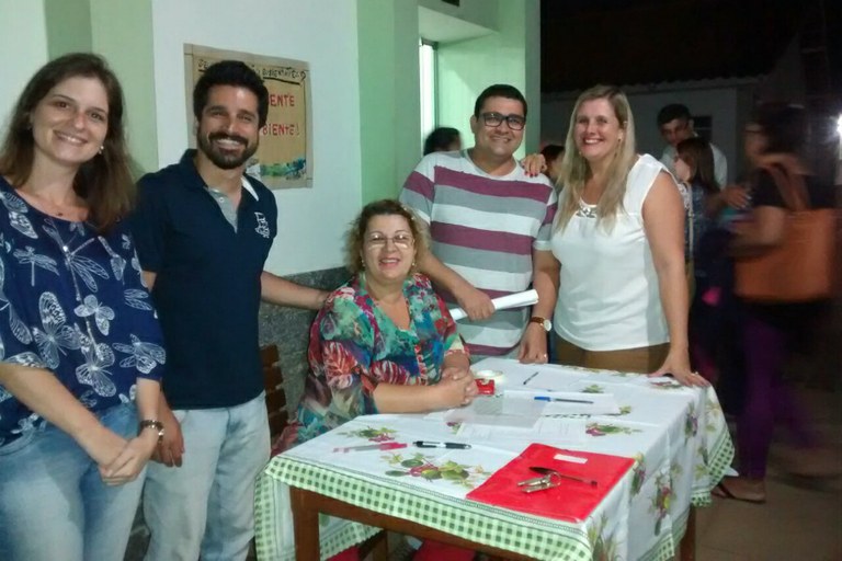 Professores e servidores estiveram presentes