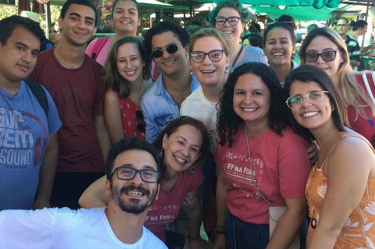 Servidores e alunos participantes do projeto