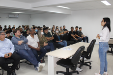 A abertura do evento teve a participação da equipe gestora do campus, de estudantes e novos alunos (Foto: Antonio Barros/Ascom).