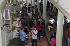 Servidores participam do lanche (Foto: Antonio Barros/Ascom).