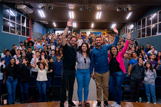 Os palestrantes, professores e estudantes que participaram do Sábado Letivo, realizado no dia 19 de agosto (Foto: Divulgação).