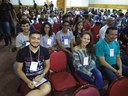 Estudantes de informática e o público de uma das palestras do evento. 