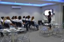 Alunos de Educação Física participam de aula sobre uso da tecnologia no ensino na Tecnoteca, no Campus Itaperuna