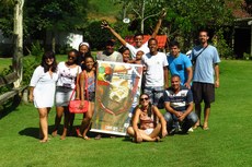 O grupo de alunos e servidores participou da viagem de premiação pelo desfile na IV Semana Acadêmica