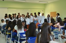 Alunos do Curso de Química recebem os calouros no Campus Itaperuna