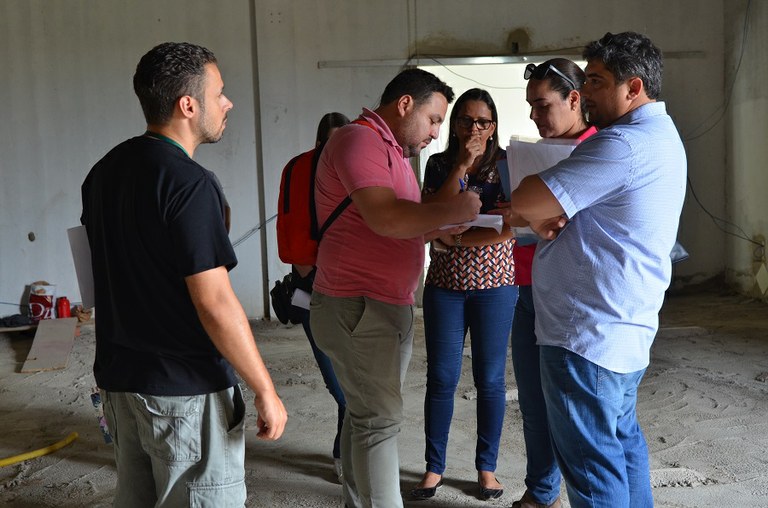 Obra do auditório do Campus Itaperuna