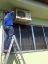 Foram feitos serviços de manutenção nos aparelhos de ar-condicionado e na rede elétrica