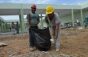 Mutirão de limpeza e caça a possíveis focos do Aedes aegypti em obra no campus Itaperuna 