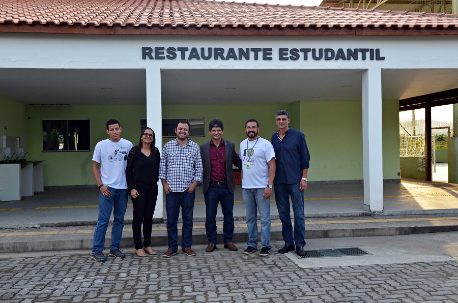 Visita de Glauber Braga ao IFF Itaperuna