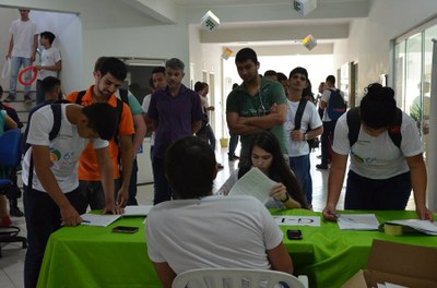 Credenciamento de participantes durante a 6ª Semana Acadêmica do IFF Itaperuna