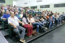 Reunião teve início às 18h no auditório do campus.