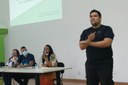 Mesa-redonda realizada no Seminário de Educação Bilíngue onde a pesquisadora apresentou os dados da pesquisa.