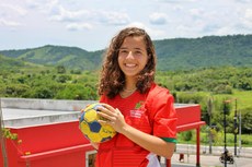 Clara Peixoto vai integrar a equipe de handebol do IFF nos Jogos