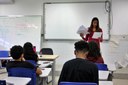 As aulas preparatórias de Redação acontecem às segundas-feiras para os alunos matriculados no projeto