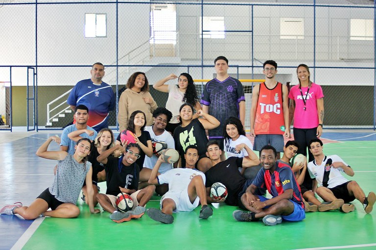 Aula de rugby no IFF Maricá