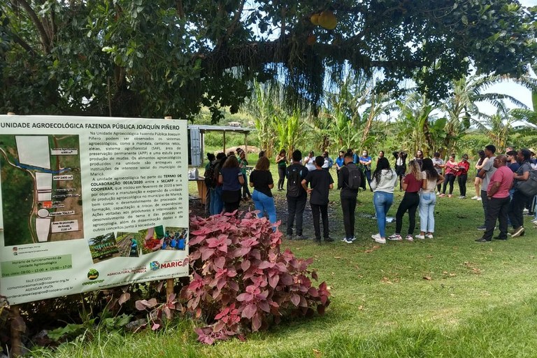 Visita à Fazenda Pública de Maricá