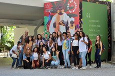 Os alunos percorreram exposições no Museu de Artes do Rio e no Museu do Amanhã
