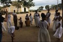 Grupo conversou com moradores e conheceu seu patrimônio cultural.(Foto: Fabrício Siqueira)