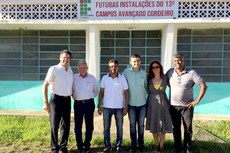 Professor Silva Neto, Mário Alfredo, Rubens Zanon, Arthur Rezende, Lívia Brasil e Vicente Oliveira. 

Foto: IFF