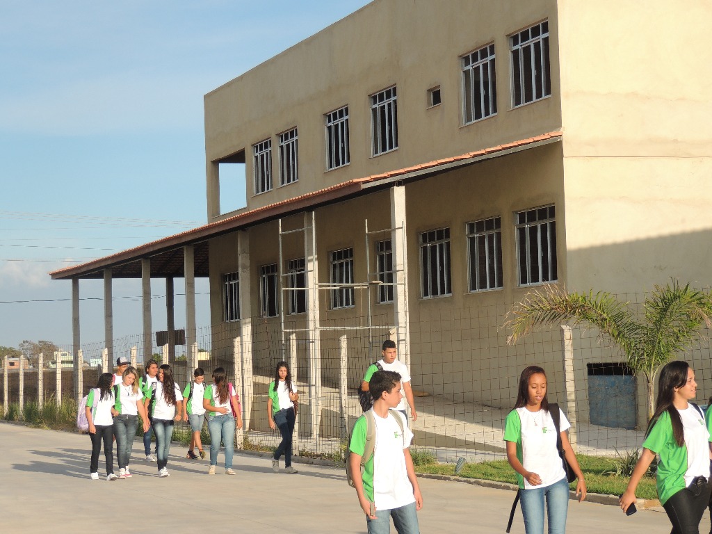 Alunos no campus SJB