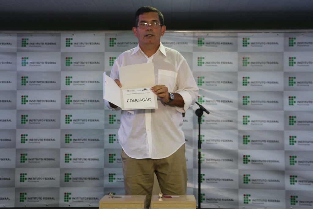 Campus São João da Barra realiza o primeiro debate entre os prefeitáveis do município 4.jpg