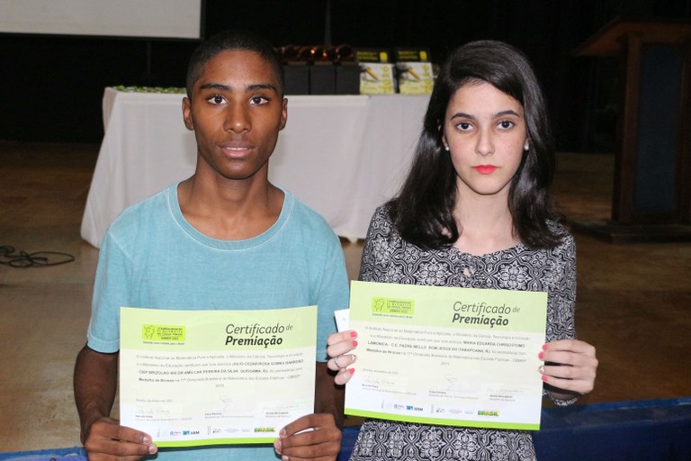 Alunos de diversos campi são premiados na 11ª Obmep