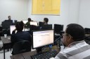 Bibliotecários passam por treinamento para utilização de novo sistema.jpg