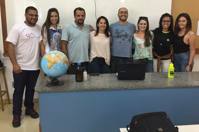 Docentes do Mestrado em Física promovem capacitação