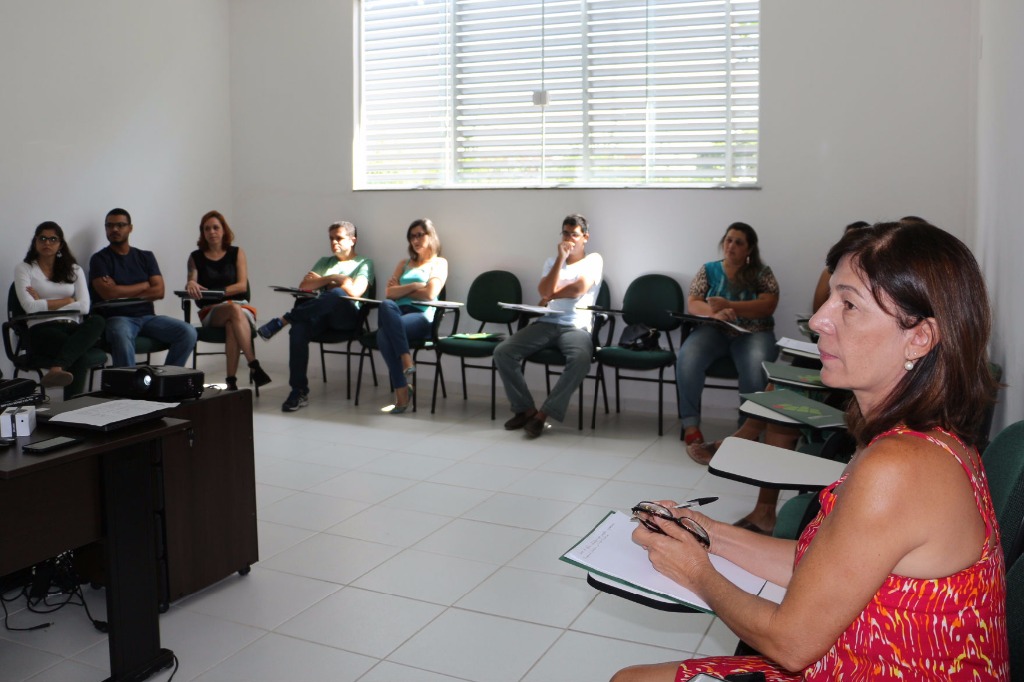 Servidores do Centro de Referência fazem curso de capacitação 2.jpg