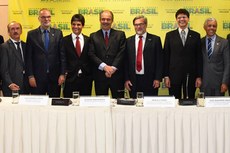 Jefferson Manhães com dirigentes do MEC e do IFFluminense durante sua posse, em Brasília