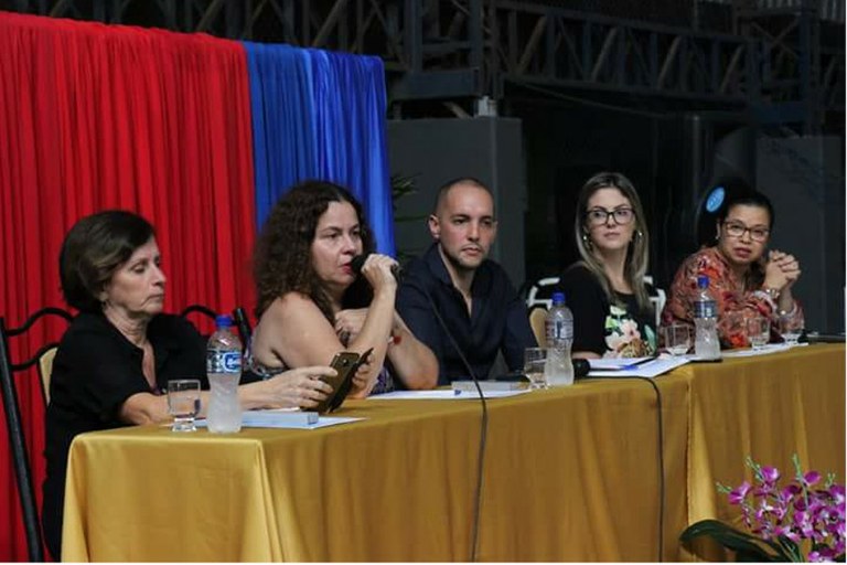 Mesa redonda Salesiana