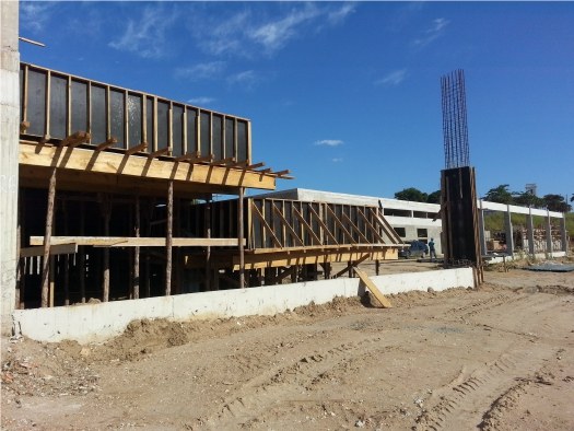 Campus Avançado Maricá acompanha obras de sua futura sede