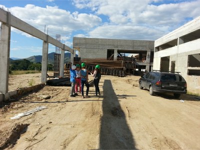 Campus Avançado Maricá acompanha obras de sua futura sede