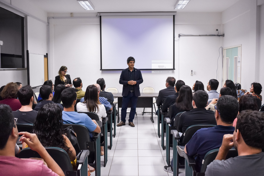 Aula inaugural de mestrados tem palestra sobre inovação e a relação academia-empresa