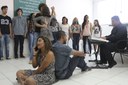 Além de música, a apresentação também contou com encenações teatrais e dança