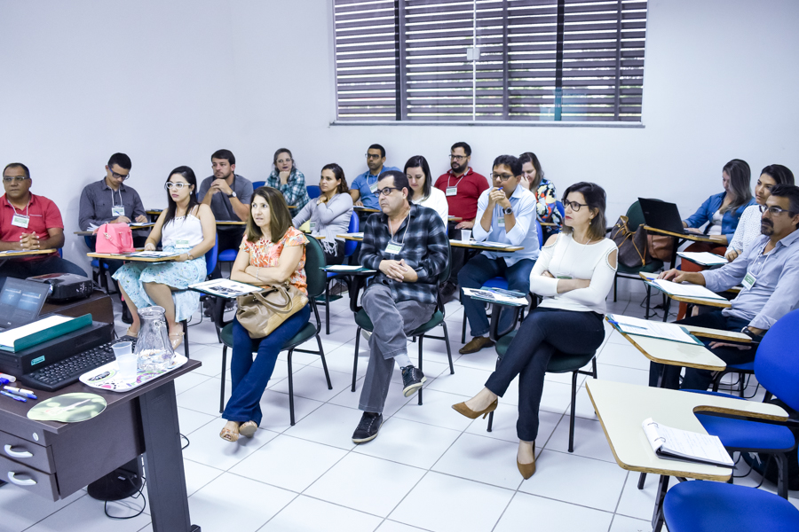 Curso Lideranças e Desenvolvimento de Equipes é ofertado para gestores do IFF