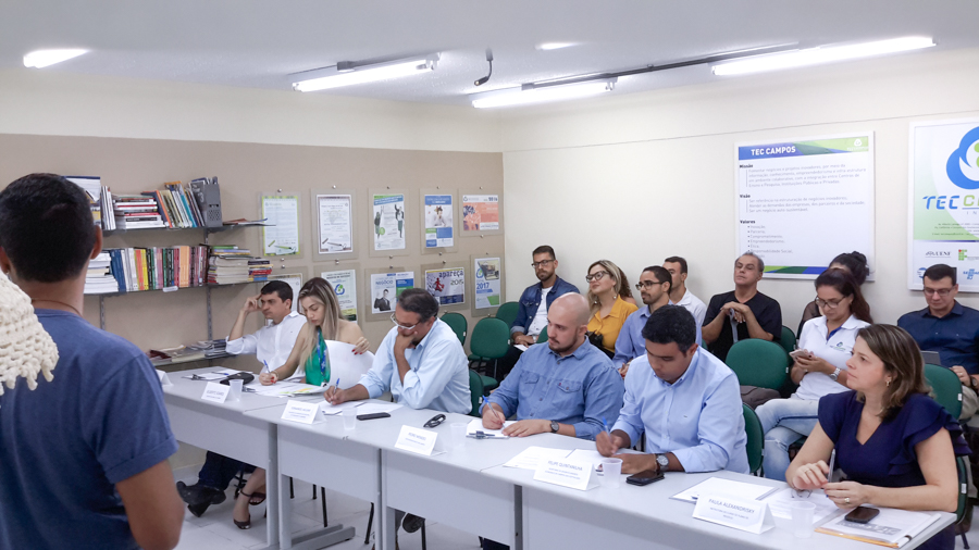 Estudantes do IFFluminense participam de Curso de Plano de Negócios