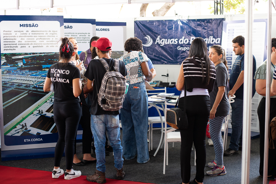 5ª Feira de Oportunidades é aberta em Campos-RJ