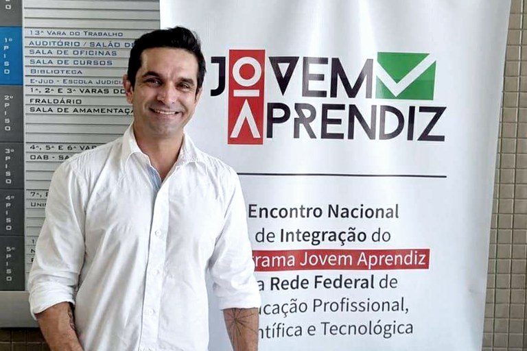 IFF participa do I Encontro Nacional do Programa Jovem Aprendiz na Rede Federal