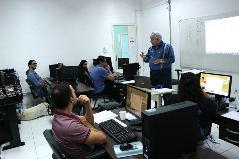 Curso de "Braille Fácil" para servidores e alunos