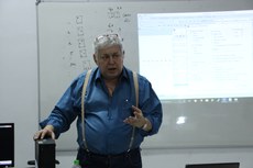 O curso foi ministrado por José Antonio Borges, do Projeto DOSVOX.