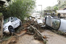 As doações serão enviadas para Petrópolis toda sexta-feira (Foto: Tânia Rêgo/Agência Brasil).