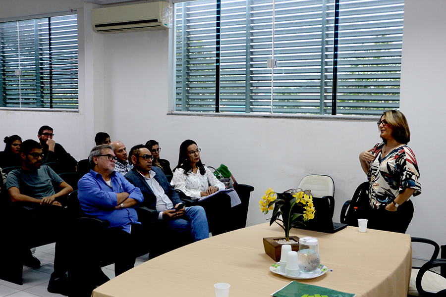 Mestrado Profept tem aula inaugural com lançamento de livro sobre Educação Profissional e Tecnológica