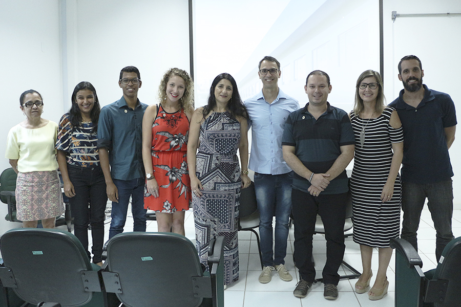 Professores e assistentes em administração tomam posse no IFFluminense