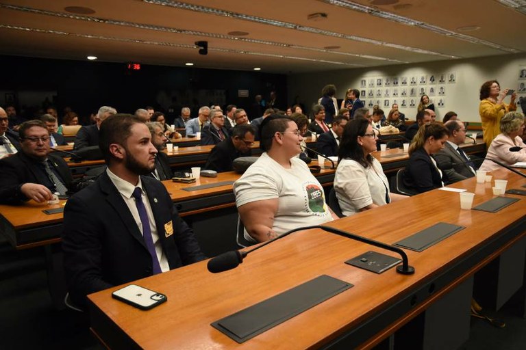 Reitores têm audiência com parlamentares em ato em prol da defesa dos Institutos Federais